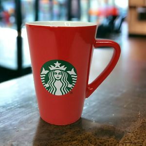 Starbucks 2021 Red Classic Mermaid Green Logo Coffee Cup/Mug‎ 12 oz.